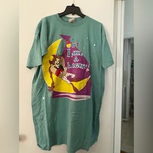 Looney Tunes vintage nightshirt